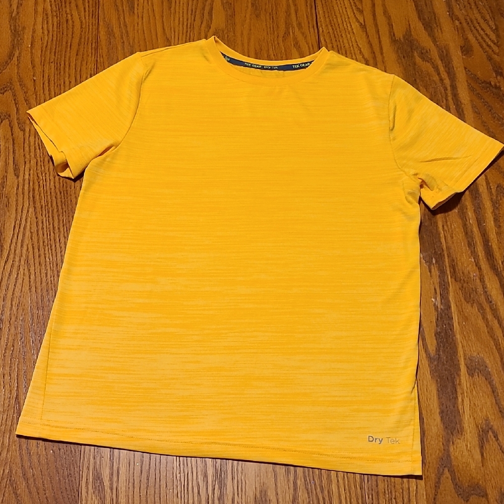 Tek Gear Gold Short Sleeve Tee - Boys Large